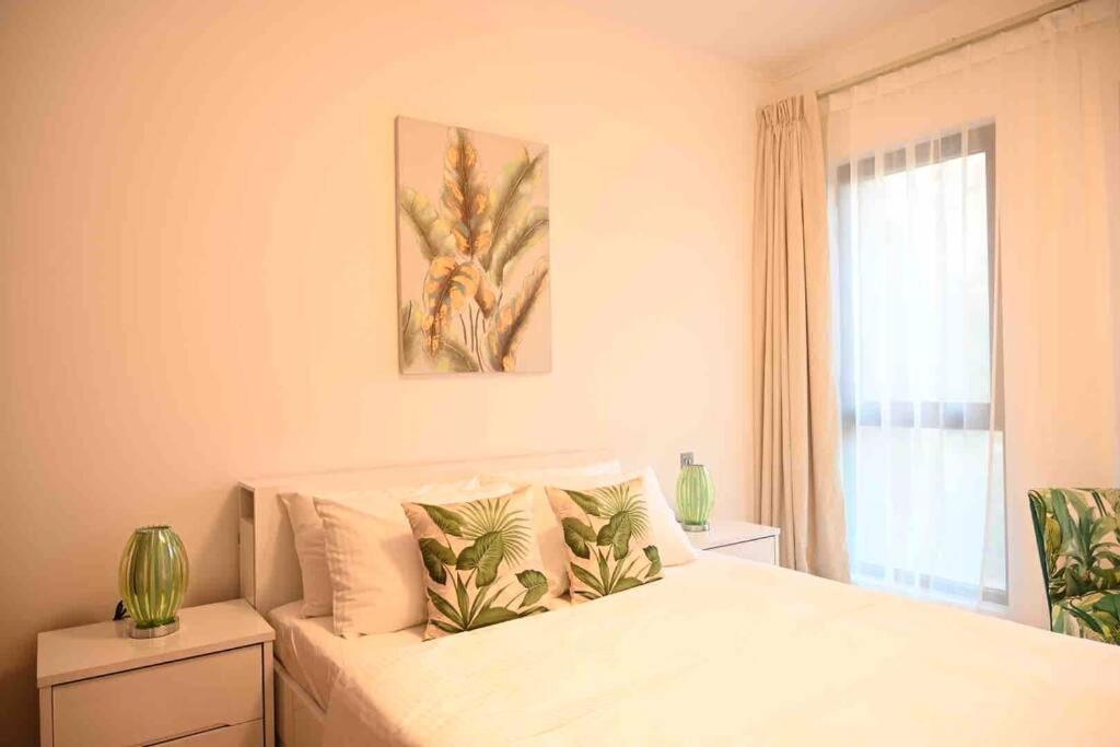 Brand New Furniture . Close To Dubai Mall. מראה חיצוני תמונה